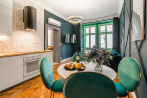 Charles Bridge Suite by Riverside, Prague